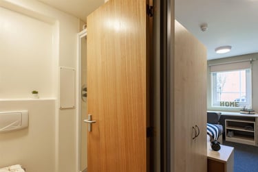 1 bed flat, Boston Street, Highfield, Sheffield, S24QG - Image 2
